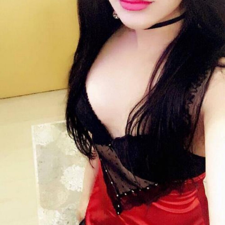 BELLE_THALYA - Transsexuelle Nantes - 07 81 06 71 92