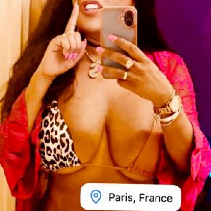 NAOMI - Escort trans Paris 16eme