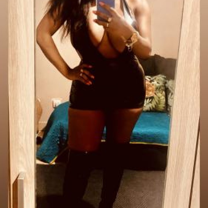 NAOMI - Escort trans Lyon